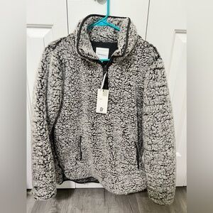 Thread & supply Sherpa pullover